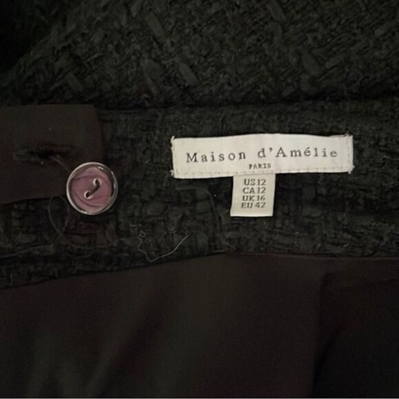 MAISON d’AMÉLIE PARIS black woven tweed skirt with patch Pockets in size 12. - Picture 6 of 7